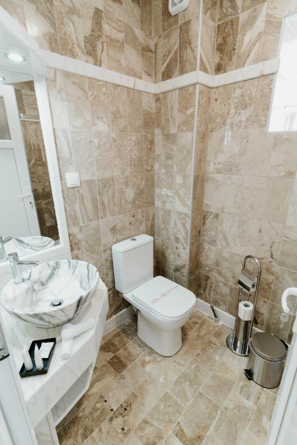 Blue And White Luxury Suites Nea Kallikrateia 외부 사진